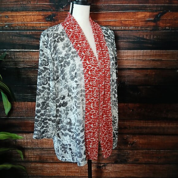 Chicos Easywear Top Size 2 US L Loose Weave Crinkle Cardigan Abstract 3/4 Sleeve - Picture 7 of 10